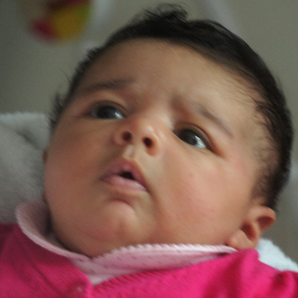 Tessa_03dec_2011_20